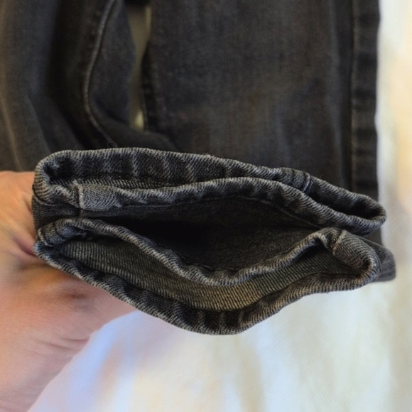 old navy faded black elastic waist straight leg denim jeans 2T toddler unisex - Picture 3 of 8